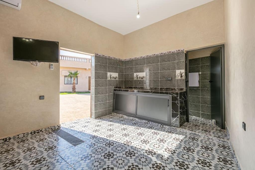 Villa Leila,Piscine , Grand Jardin, Jeux , Cuisiniere Marraquexe Exterior foto